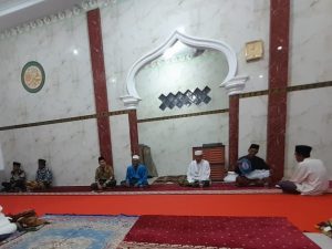 Taraweh Keliling (Tarling) Pemdes Cipeundeuy  di Bulan Ramadhan, Jalin Silaturahmi dengan Masyarakat