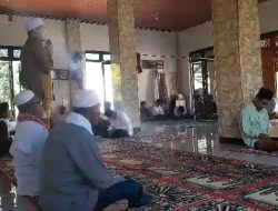 Pengajian Rutin Tingkat Desa Cipeundeuy di Bulan Ramadhan Tetap Berjalan