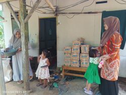 Kades Cipeundeuy Takziah Ke Rumah Duka Bentuk Peduli Terhadap Warganya