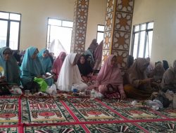Pengajian Rutin Ibu – Ibu Tingkat Desa Di Kampung Gintung Pasar