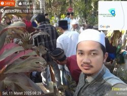 Desa Cipeundeuy Berduka Cita, Sekretaris Desa Hadiri Acara Pemakaman Warga Yang Meninggal